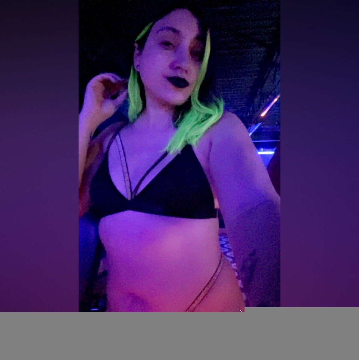 Sassyprsiren (@sassyprsiren), OnlyFans creator