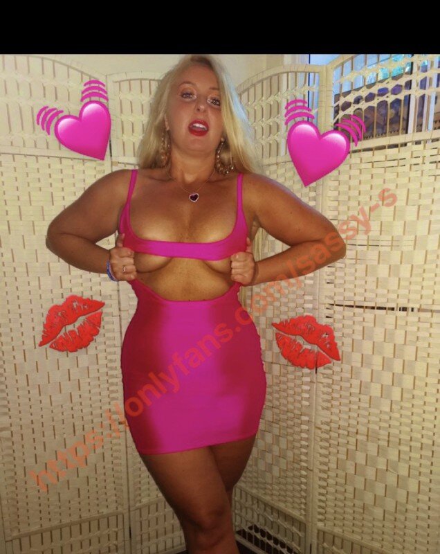 Sassysfree (@sassysfree), OnlyFans creator
