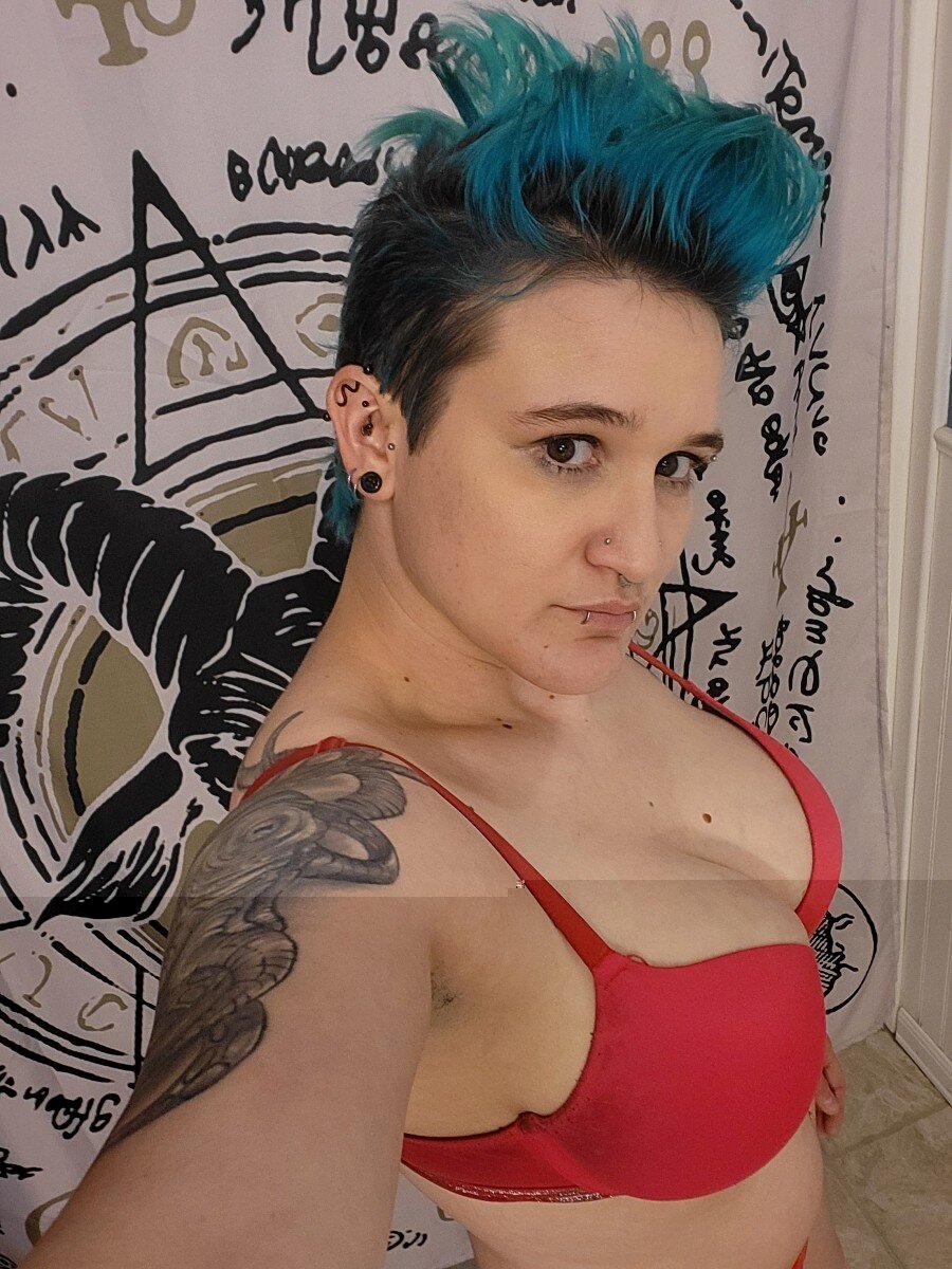 Satansconsort (@satansconsort), OnlyFans creator