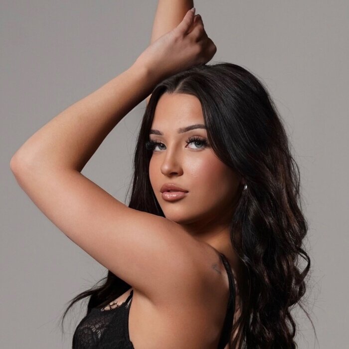Sayyylorr (@sayyylorr), OnlyFans creator