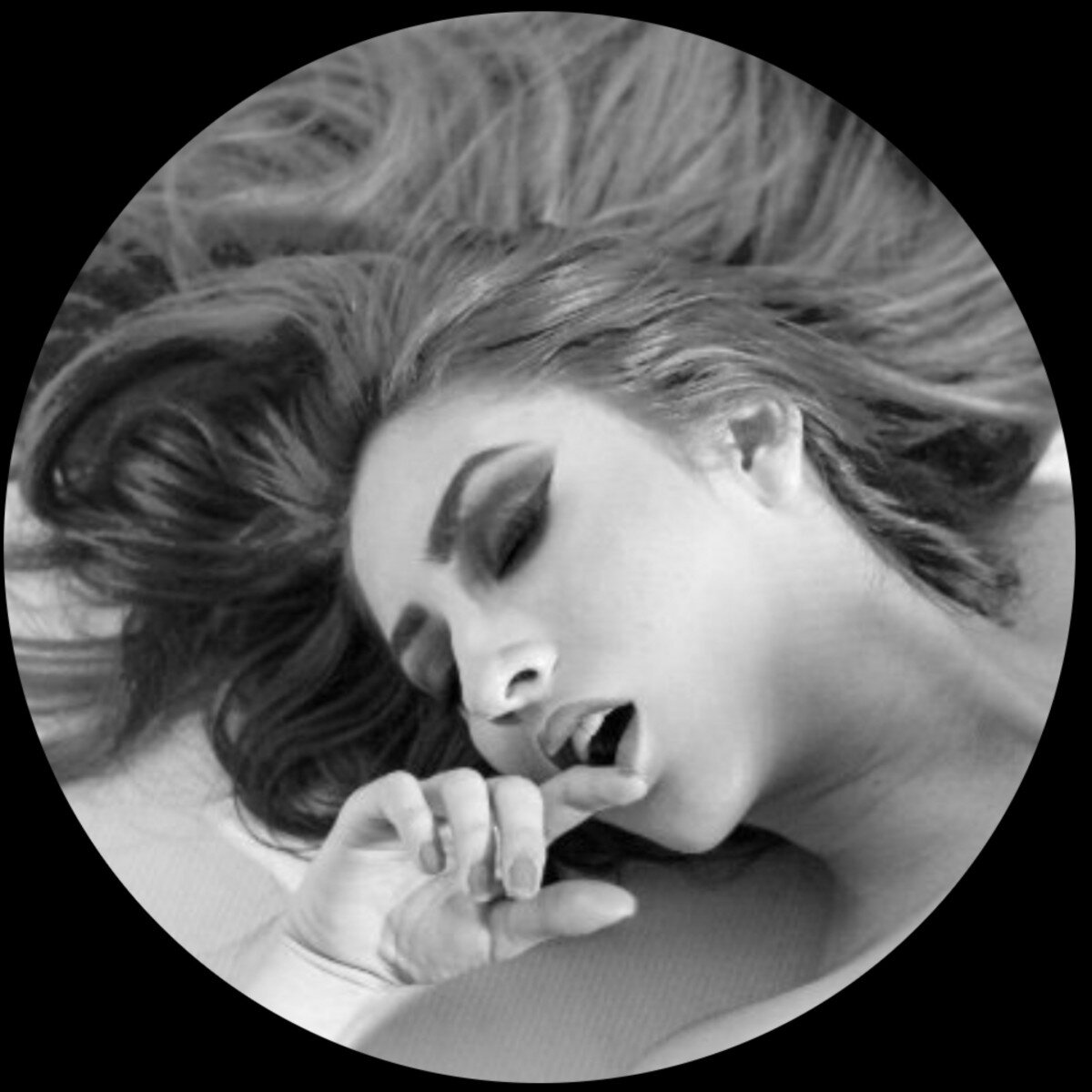 ScarletBunny (@scarletbunnyy), OnlyFans creator
