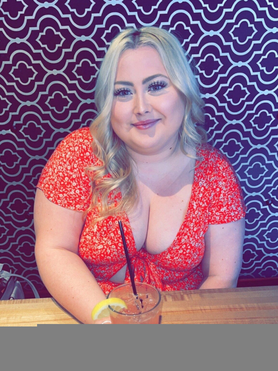Scarletjxoxo (@scarletjxoxo), OnlyFans creator