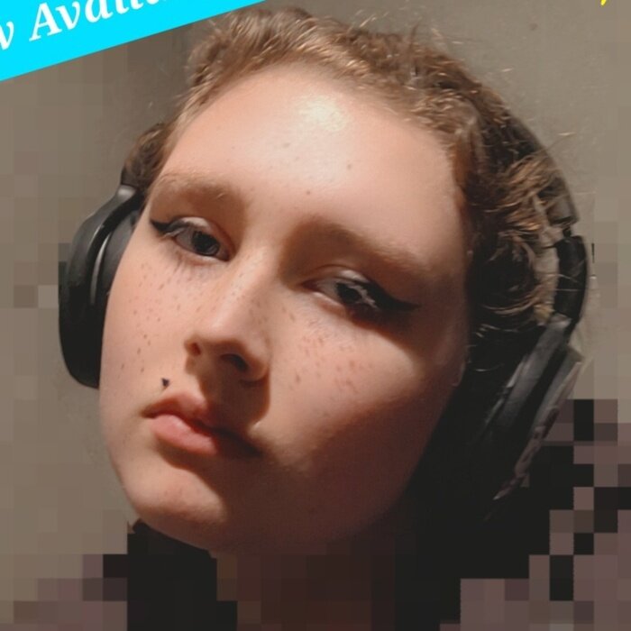 Scarletquartz (@scarletquartz), OnlyFans creator