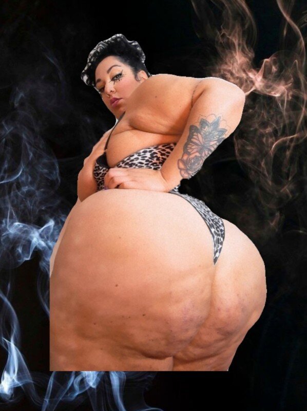 Scarlettbbwhot (@scarlett_bbwhot), OnlyFans creator