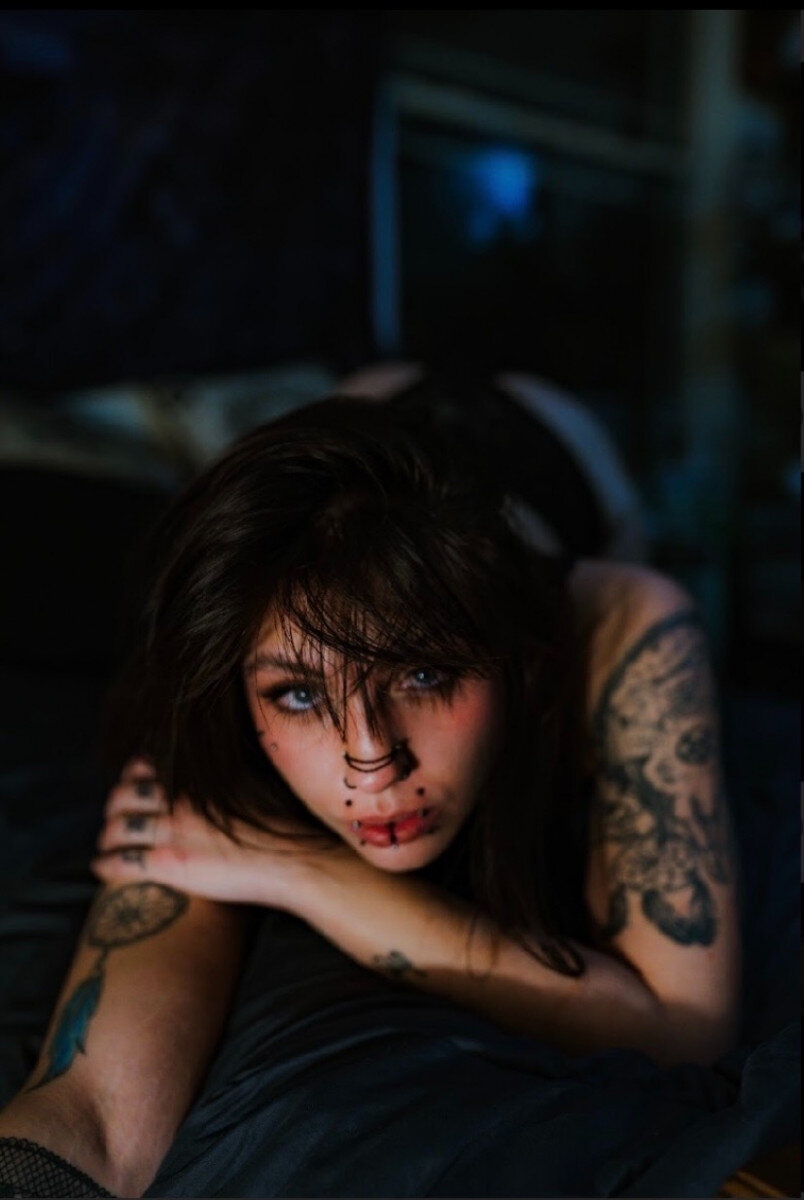 Scarlettred130 (@scarlett_red130), OnlyFans creator