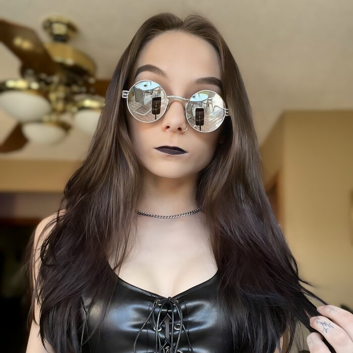 Scarlettddreamsfree (@scarlettddreamsfree), OnlyFans creator
