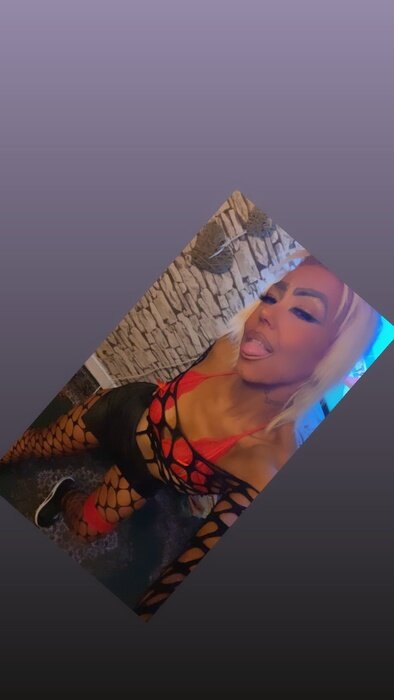 Scousebarbie22xx (@scousebarbie22xx), OnlyFans creator