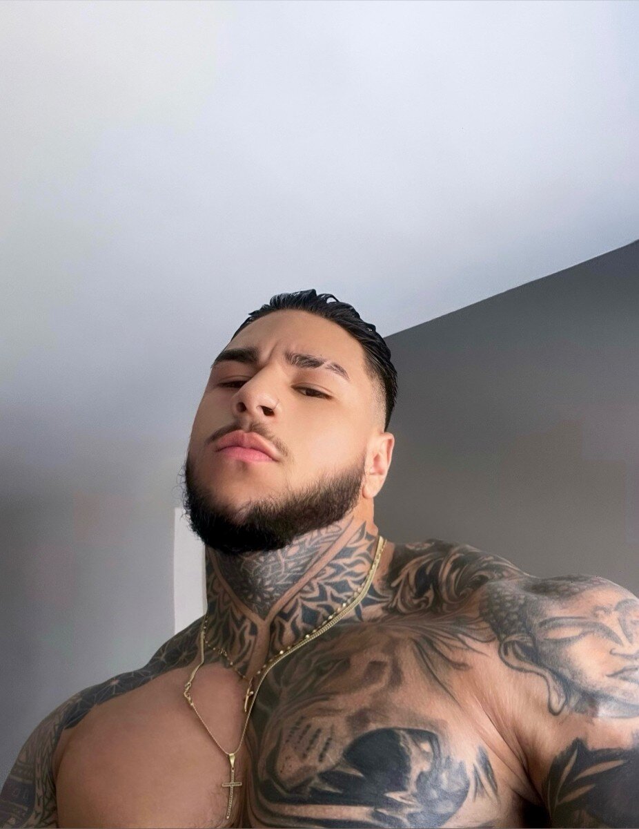 Sebasgut07 (@sebasgut07), OnlyFans creator