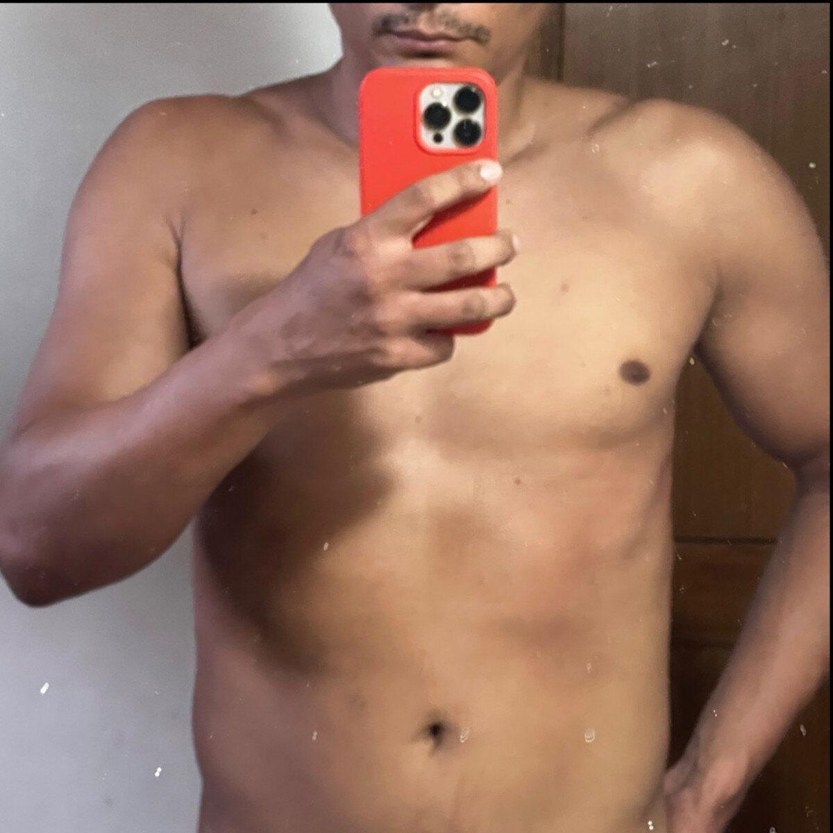 Sebasjunior90 (@sebasjunior90), OnlyFans creator