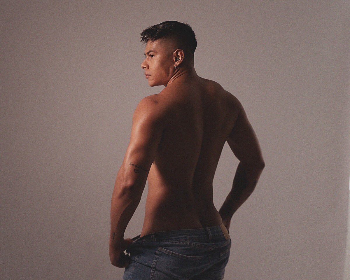 Sebassrinconn (@sebassrinconn), OnlyFans creator