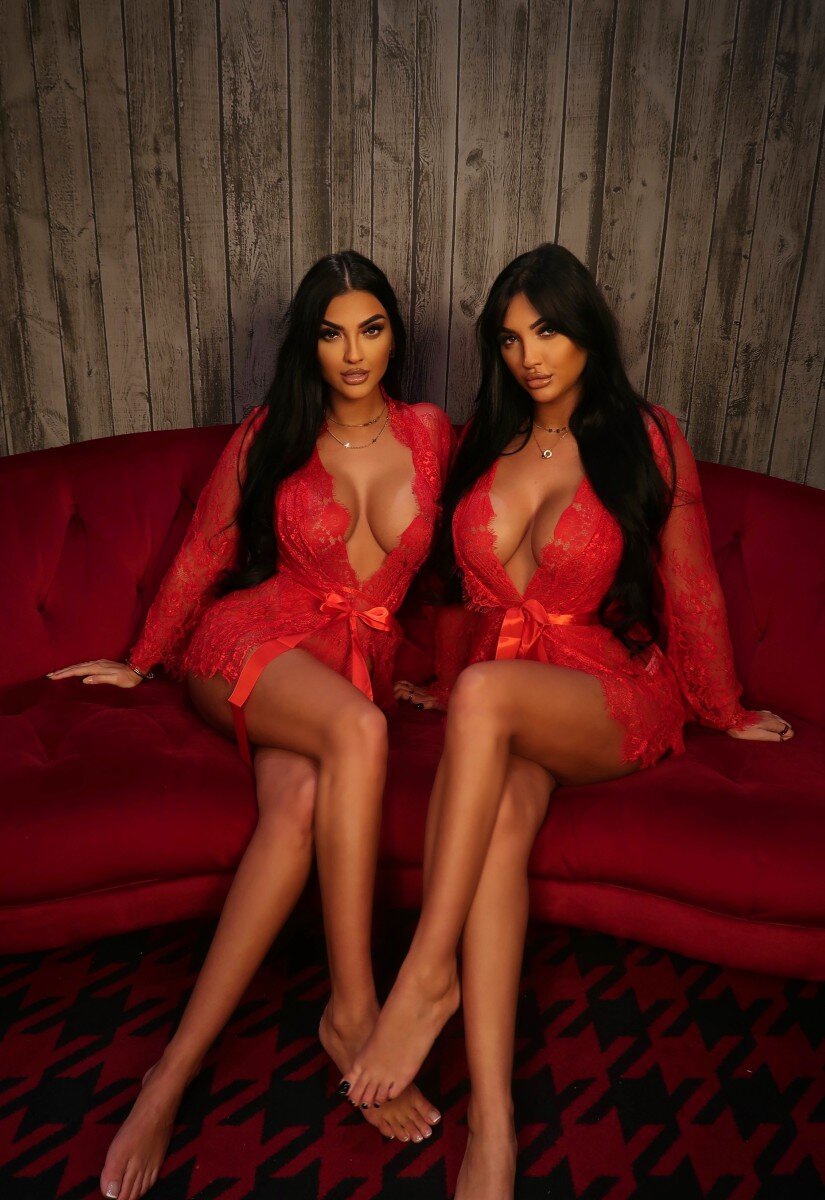 Sedgleytwins (@sedgleytwins), OnlyFans creator
