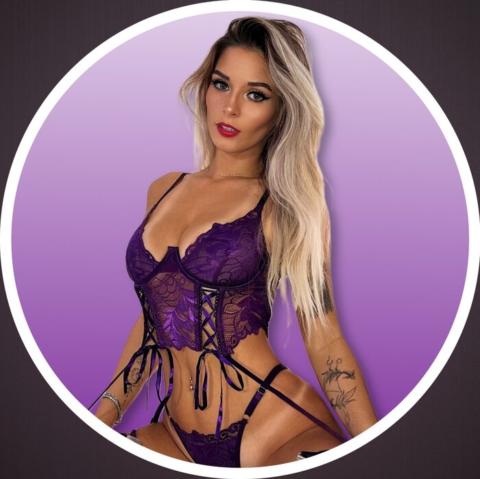 Selenasummerz (@selenasummerz), OnlyFans creator