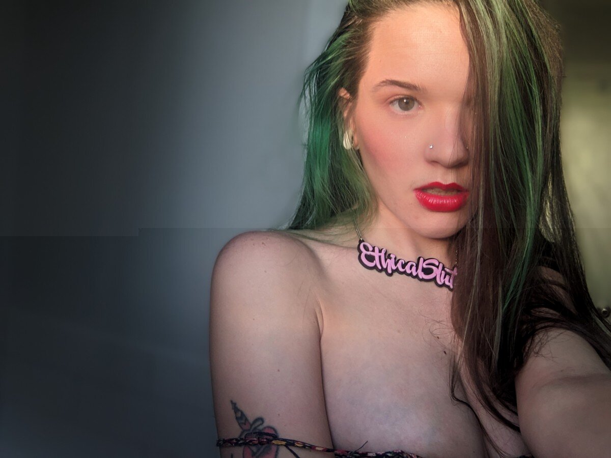 Senpaislayerr (@senpaislayerr), OnlyFans creator