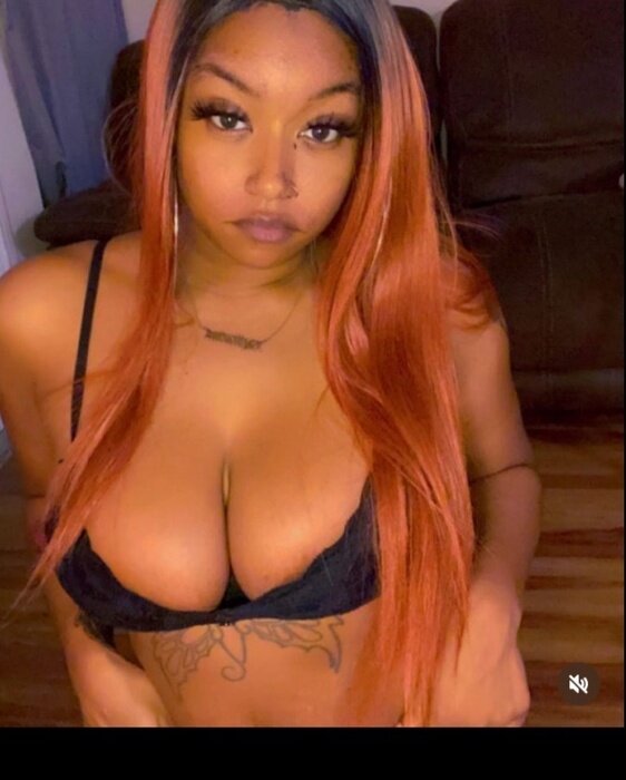 Sereneflamehtx (@sereneflamehtx), OnlyFans creator