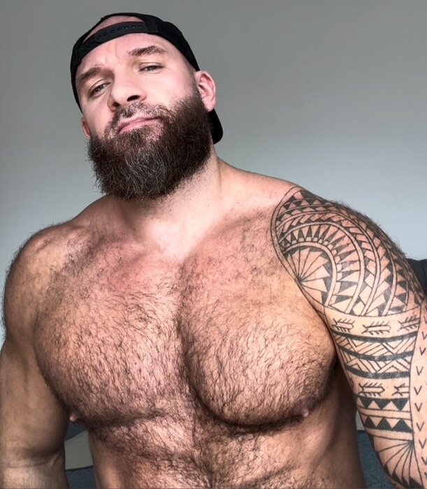 Sergebear (@sergebear), OnlyFans creator