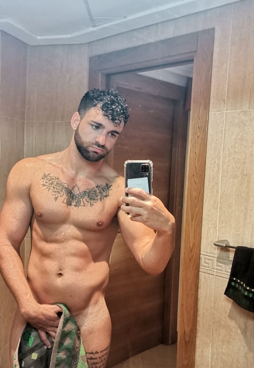 Sergiio30free (@sergiio30free), OnlyFans creator