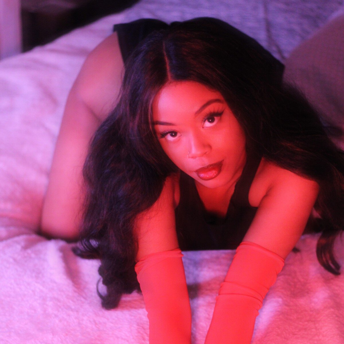 Servequeenvee (@servequeenvee), OnlyFans creator