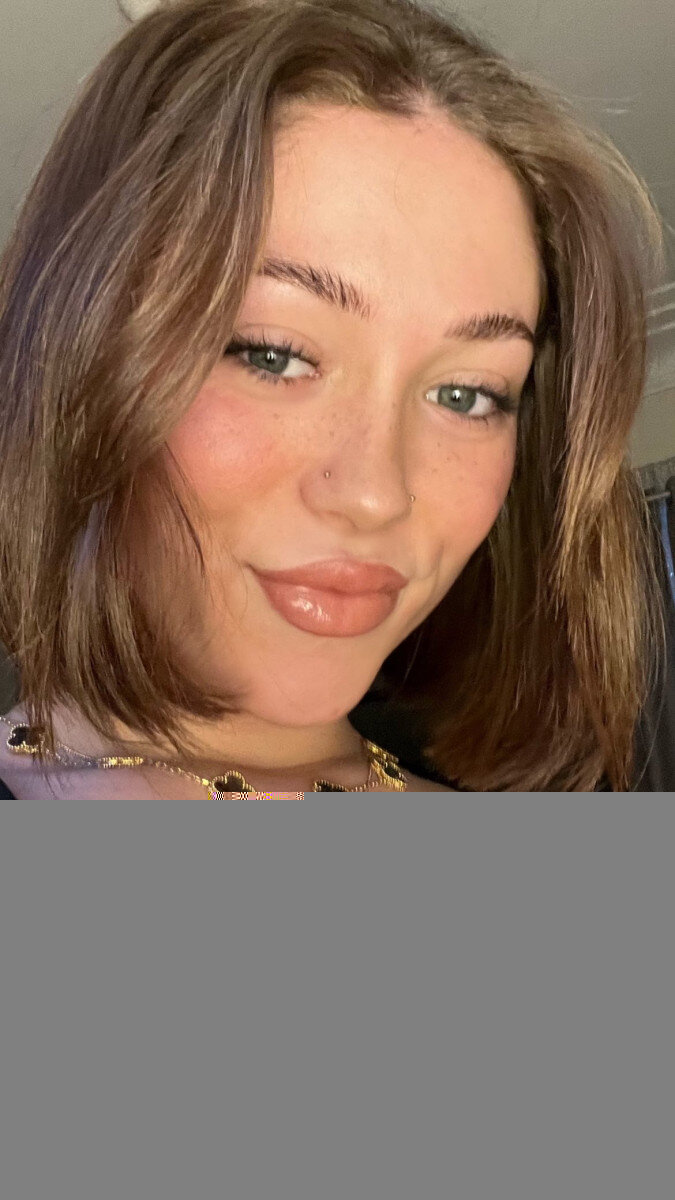 Sexcbexc (@sexcbexc), OnlyFans creator
