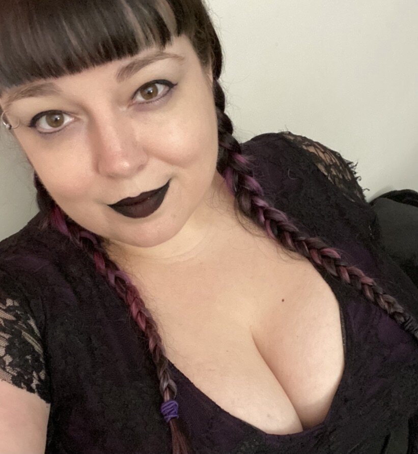 Sexiliciousash (@sexiliciousash), OnlyFans creator