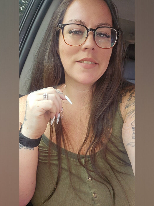 Sexirebel44 (@sexirebel44), OnlyFans creator