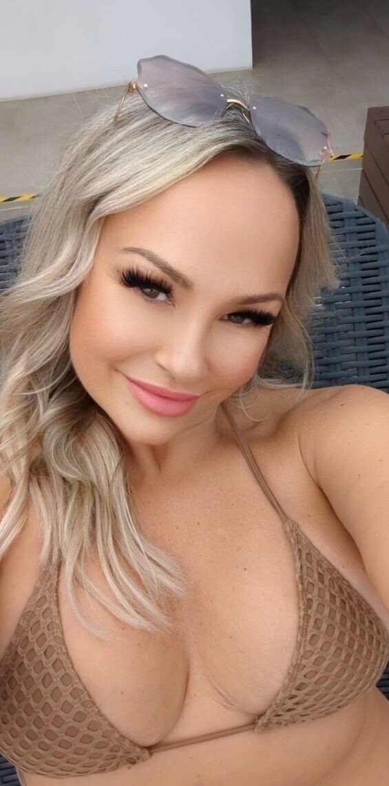 𝑺𝒖𝒛𝒊 𝑴𝒂𝒅𝒊𝒔𝒐𝒏 (@sexisuzi), OnlyFans creator