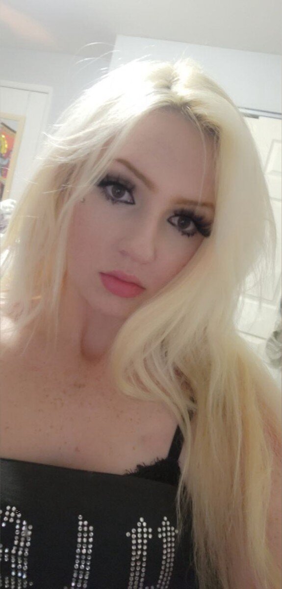 Sextmee (@sextmee), OnlyFans creator