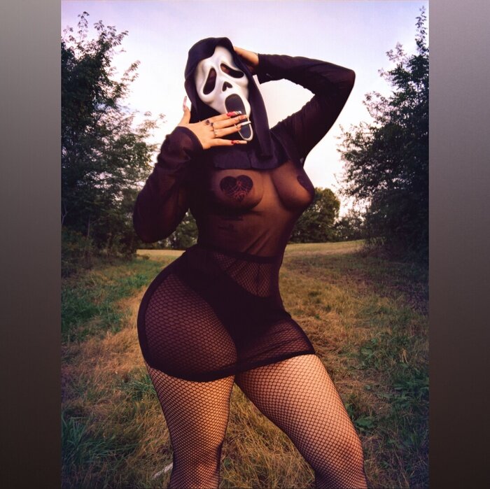 Sexxximilph92 (@sexxximilph92), OnlyFans creator