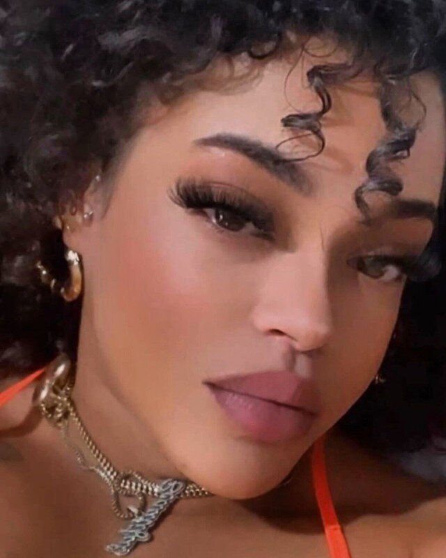 sexy1998 (@sexy1998), OnlyFans creator