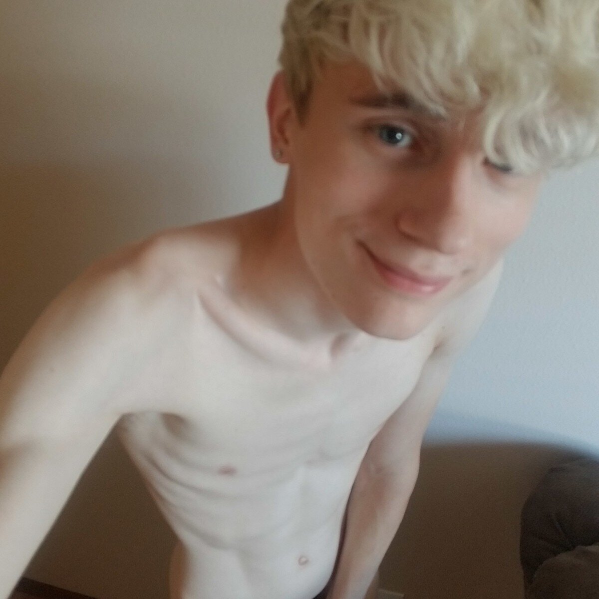 Sexyavey (@sexy_avey), OnlyFans creator