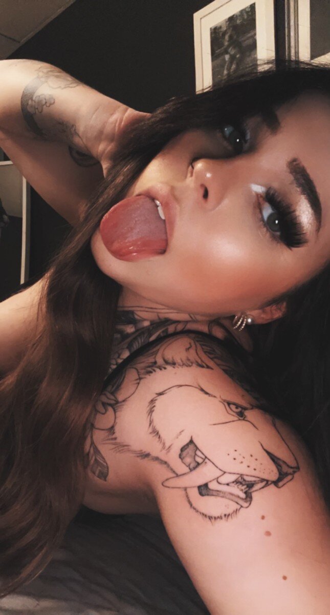 Sexyandreanne23 (@sexyandreanne23), OnlyFans creator