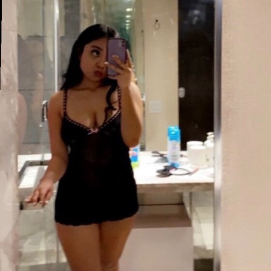 Sexyasiangirlfriend (@sexyasiangirlfriend), OnlyFans creator
