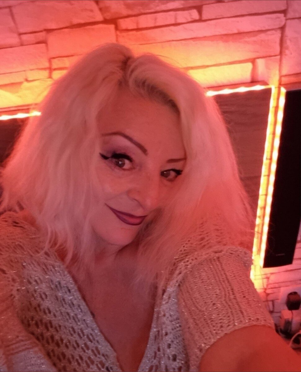 Sexydreamslyne (@sexydreamslyne), OnlyFans creator