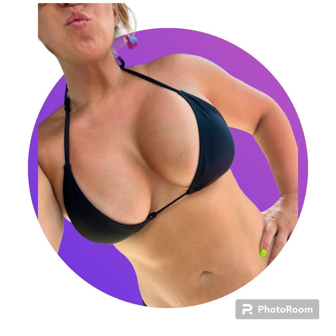 Sexyfuncpl1990free (@sexyfuncpl1990_free), OnlyFans creator