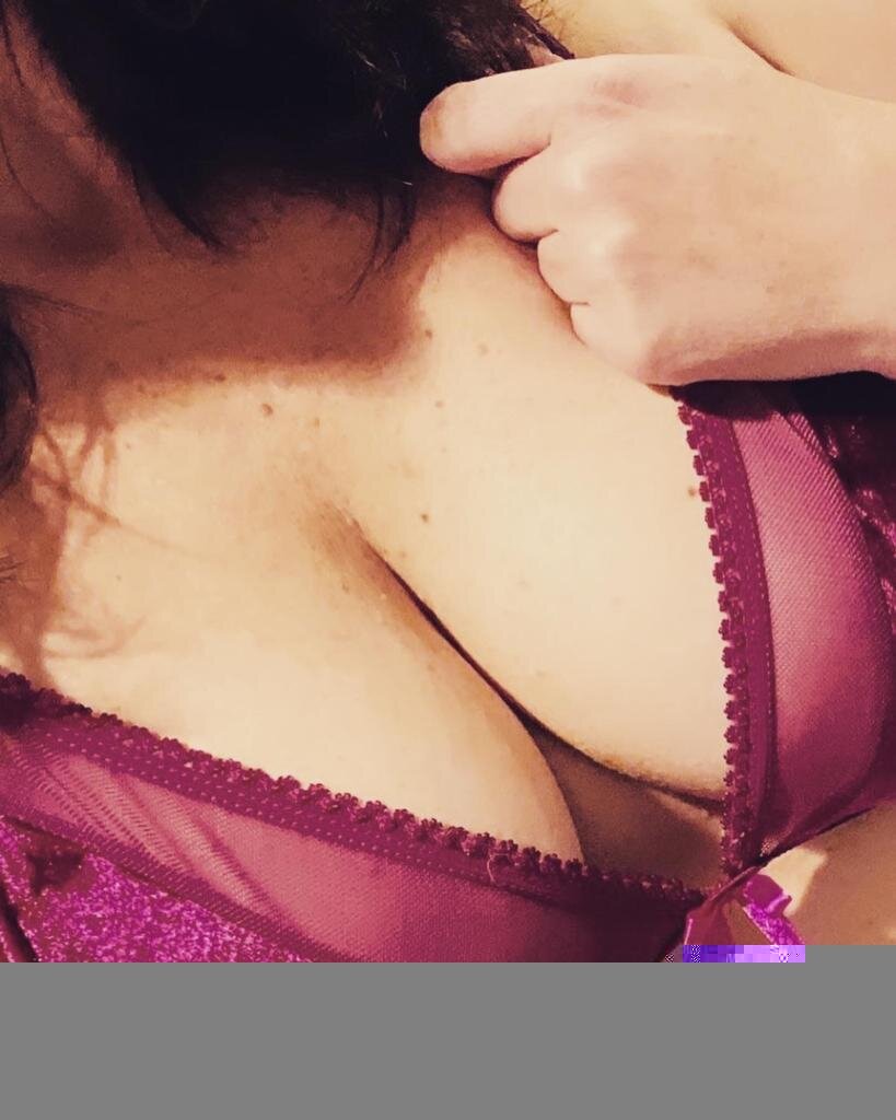 Sexyisnotasizefree (@sexyisnotasizefree), OnlyFans creator