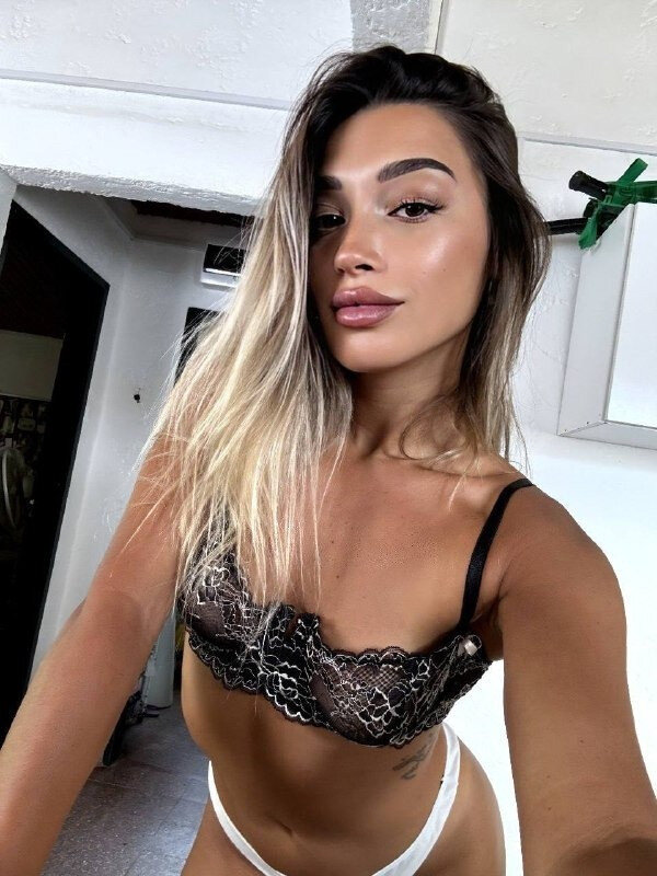 Sexymalaik (@sexymalaik), OnlyFans creator
