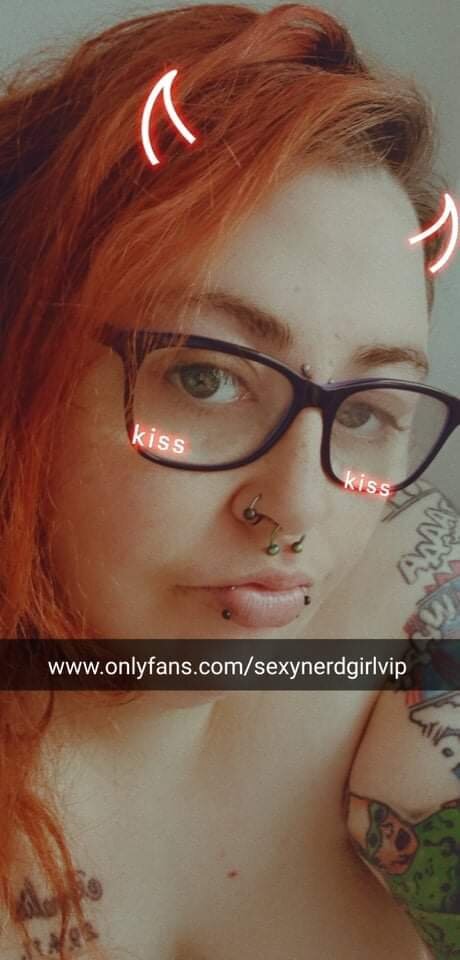 Sexynerdgirlvip (@sexynerdgirlvip), OnlyFans creator