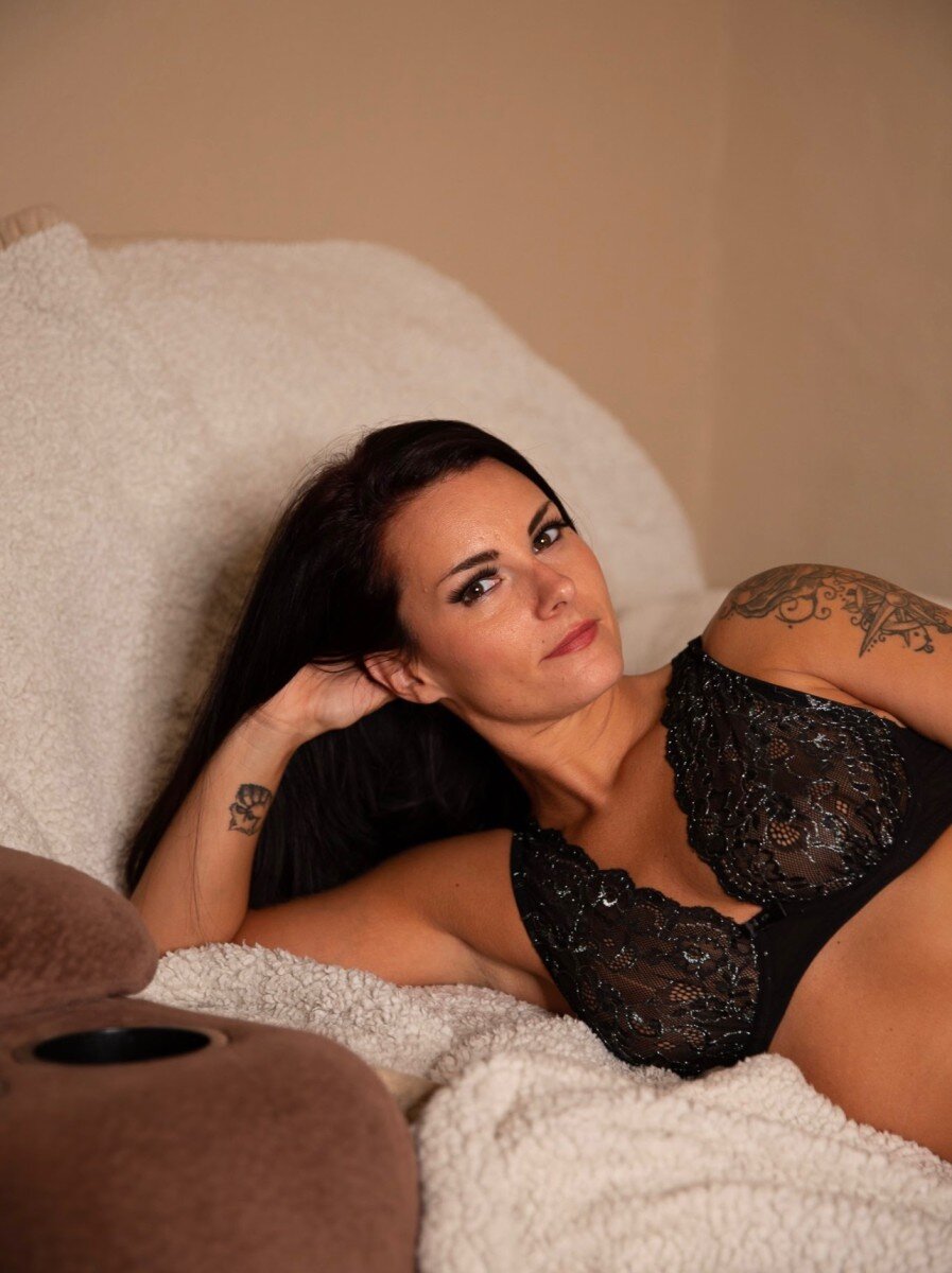 Sexysoles09 (@sexysoles09), OnlyFans creator
