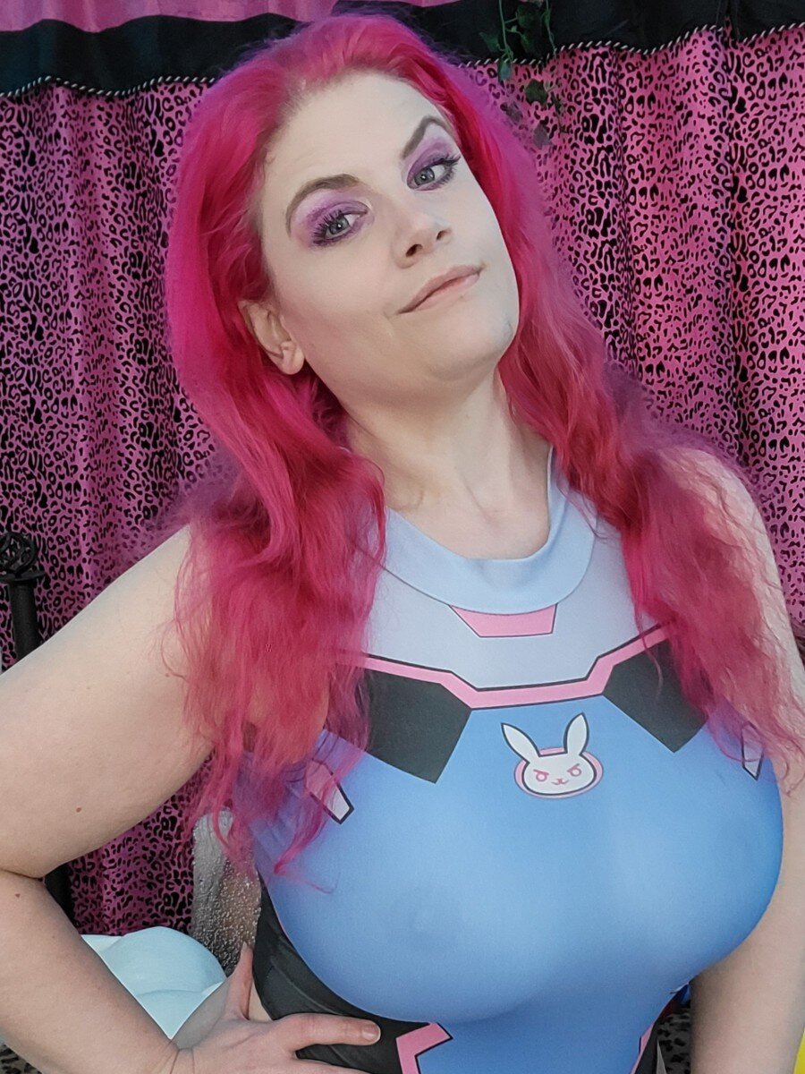 Sexysonja (@sexysonja), OnlyFans creator