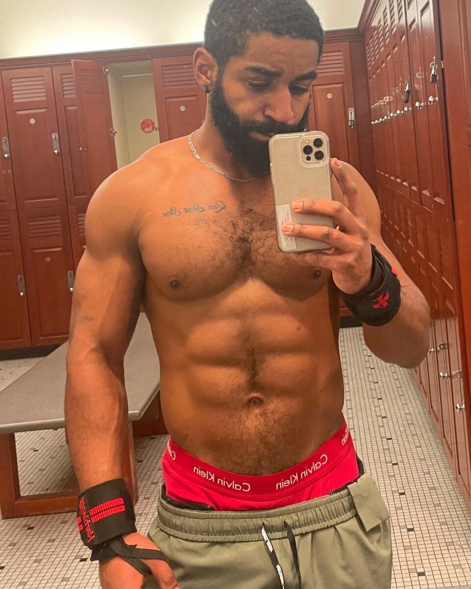Shad00w1123 (@shad00w1123), OnlyFans creator