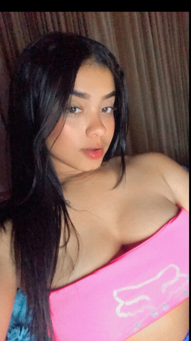 Shaira (@shairasexx), OnlyFans creator