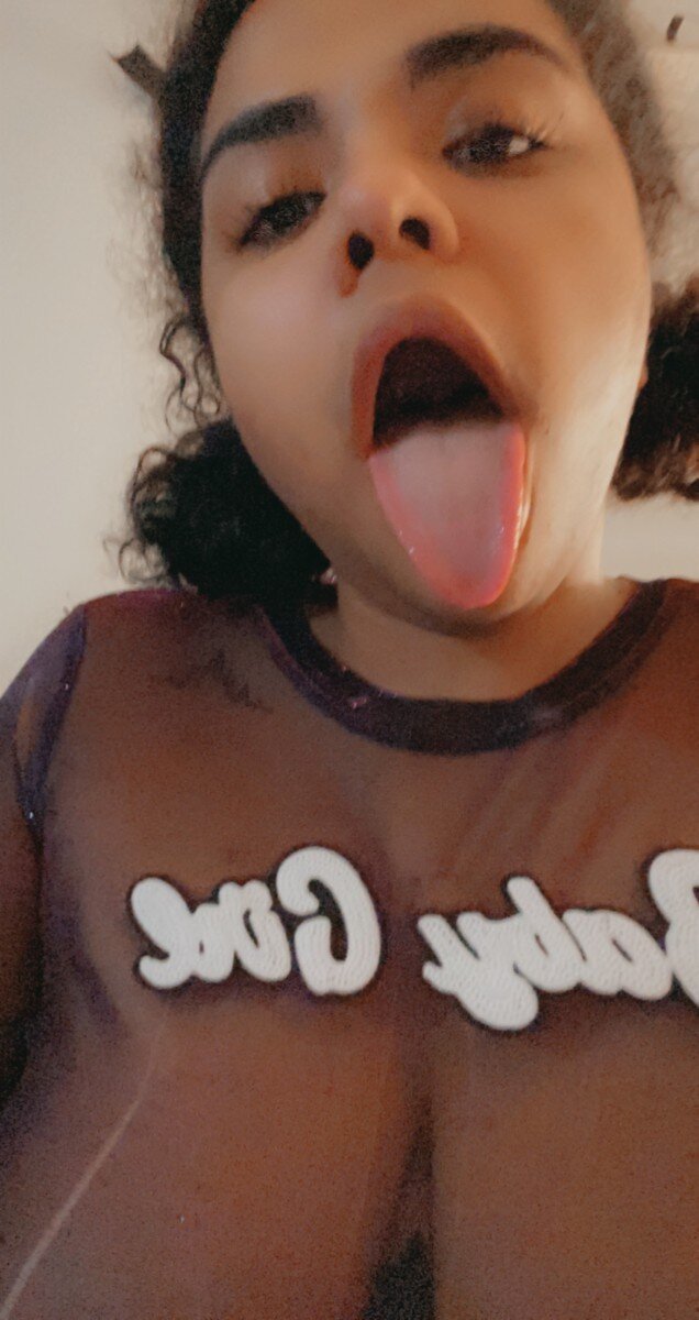 Shaninibaby (@shaninibaby), OnlyFans creator