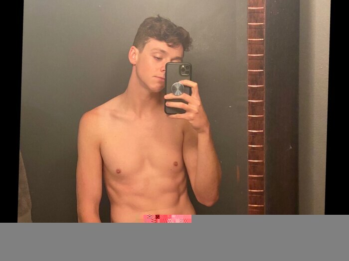Shapeyshaperson (@shapeyshaperson), OnlyFans creator