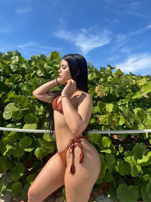 Sheilitahhh (@sheilitahhh), OnlyFans creator