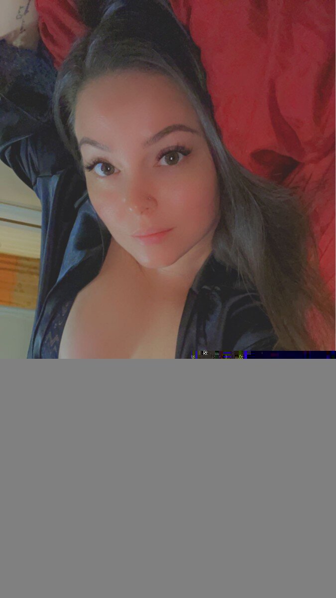 Shelly392 (@shelly392), OnlyFans creator