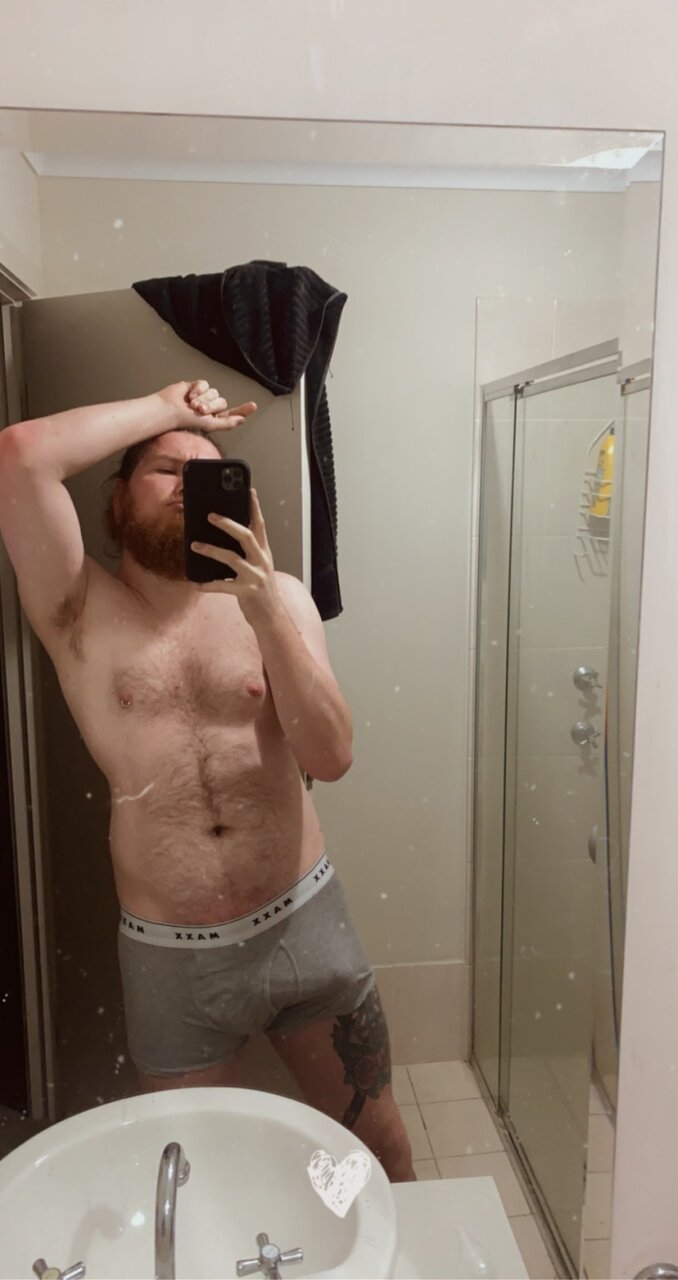 Shinyumbre0n (@shinyumbre0n), OnlyFans creator
