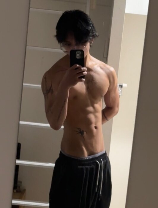 Showmeassnow (@showmeassnow), OnlyFans creator