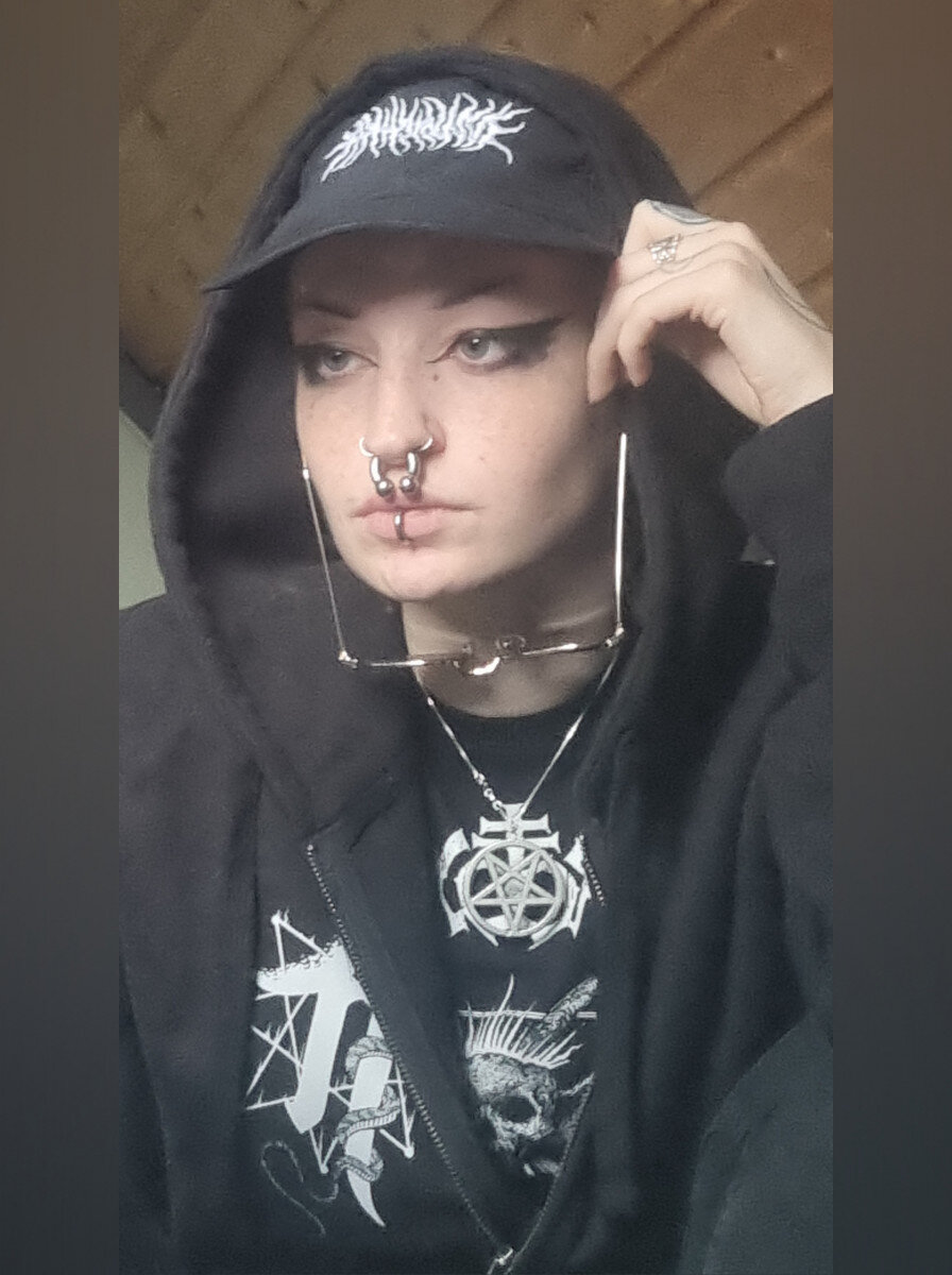 Shycannibal (@shycannibal), OnlyFans creator