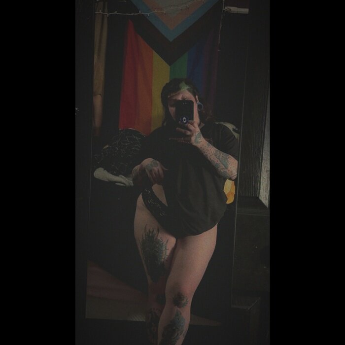 Shyfawnn (@shyfawnn), OnlyFans creator