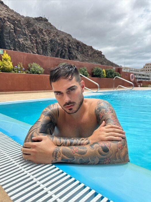 Simoneamatovip (@simoneamatovip), OnlyFans creator
