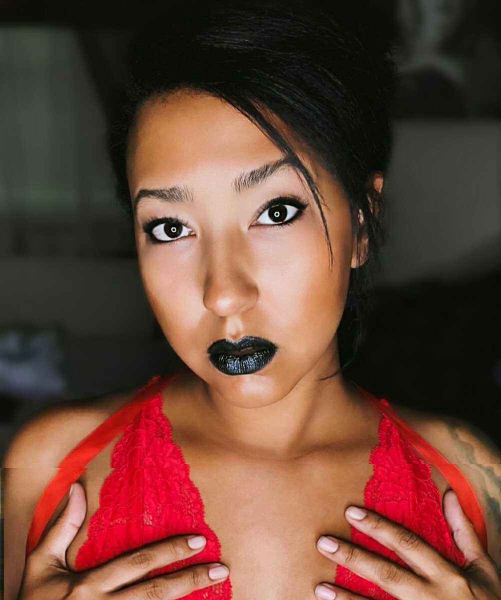 Simplymeanttobevip (@simplymeanttobevip), OnlyFans creator